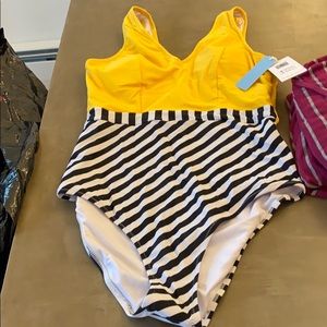 Cupshe one piece swim suit